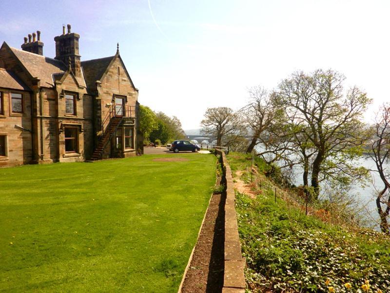 Castle Vale House Acomodação com café da manhã Berwick Upon Tweed Exterior foto